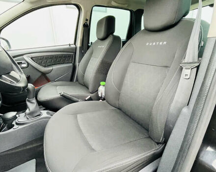 Черный Дачия Duster, объемом двигателя 1.6 л и пробегом 167 тыс. км за 12399 $, фото 8 на Automoto.ua