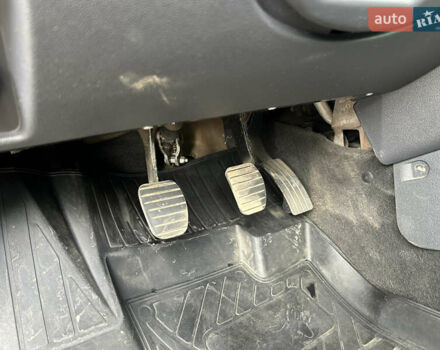 Чорний Дачія Duster, об'ємом двигуна 1.5 л та пробігом 83 тис. км за 11800 $, фото 11 на Automoto.ua