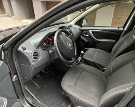 Черный Дачия Duster, объемом двигателя 1.5 л и пробегом 137 тыс. км за 11777 $, фото 13 на Automoto.ua