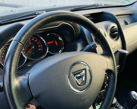 Черный Дачия Duster, объемом двигателя 1.6 л и пробегом 169 тыс. км за 12398 $, фото 10 на Automoto.ua