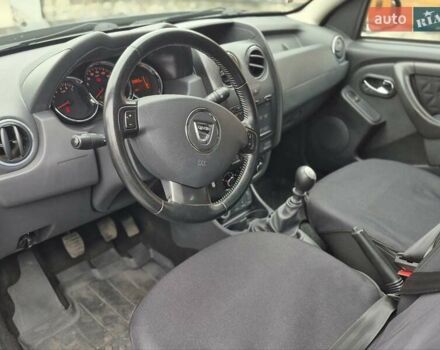 Чорний Дачія Duster, об'ємом двигуна 1.6 л та пробігом 71 тис. км за 11750 $, фото 17 на Automoto.ua