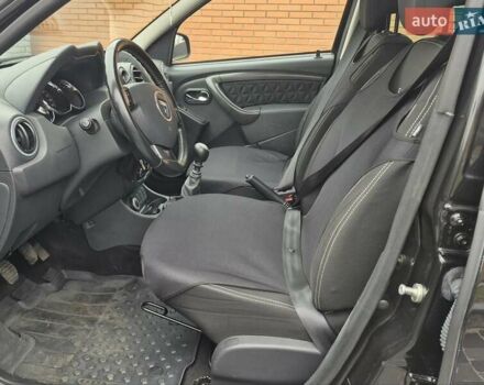 Чорний Дачія Duster, об'ємом двигуна 1.6 л та пробігом 71 тис. км за 11750 $, фото 20 на Automoto.ua