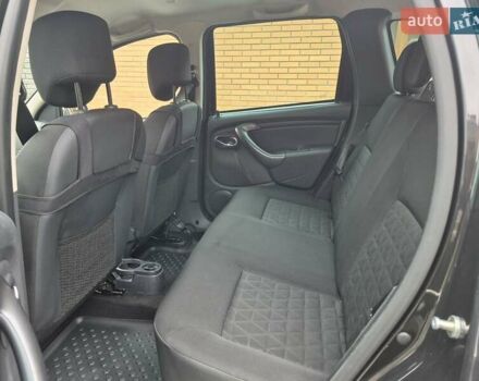 Чорний Дачія Duster, об'ємом двигуна 1.6 л та пробігом 71 тис. км за 11750 $, фото 28 на Automoto.ua