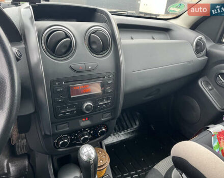Чорний Дачія Duster, об'ємом двигуна 1.6 л та пробігом 134 тис. км за 11000 $, фото 9 на Automoto.ua