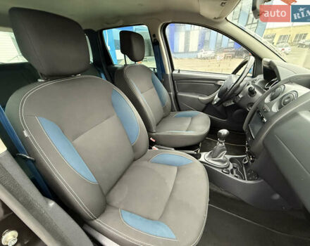 Чорний Дачія Duster, об'ємом двигуна 1.6 л та пробігом 159 тис. км за 10999 $, фото 43 на Automoto.ua