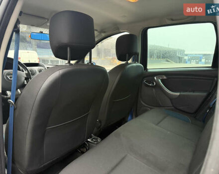 Черный Дачия Duster, объемом двигателя 1.6 л и пробегом 159 тыс. км за 10999 $, фото 34 на Automoto.ua