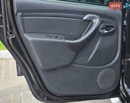 Черный Дачия Duster, объемом двигателя 1.2 л и пробегом 91 тыс. км за 10200 $, фото 9 на Automoto.ua