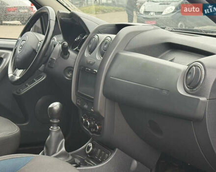 Черный Дачия Duster, объемом двигателя 1.6 л и пробегом 159 тыс. км за 10999 $, фото 42 на Automoto.ua