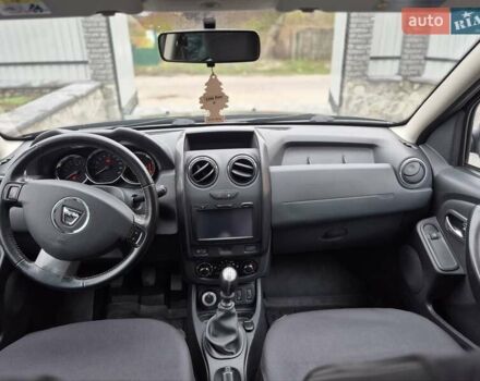 Чорний Дачія Duster, об'ємом двигуна 1.6 л та пробігом 71 тис. км за 11750 $, фото 33 на Automoto.ua