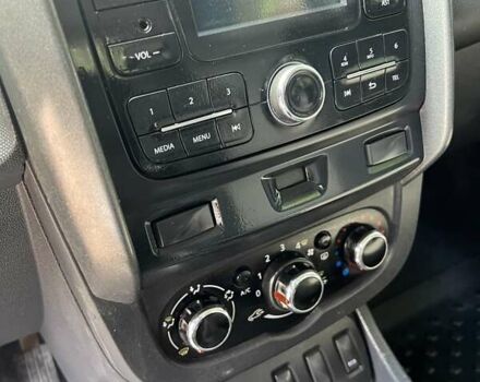 Черный Дачия Duster, объемом двигателя 1.6 л и пробегом 174 тыс. км за 9900 $, фото 45 на Automoto.ua