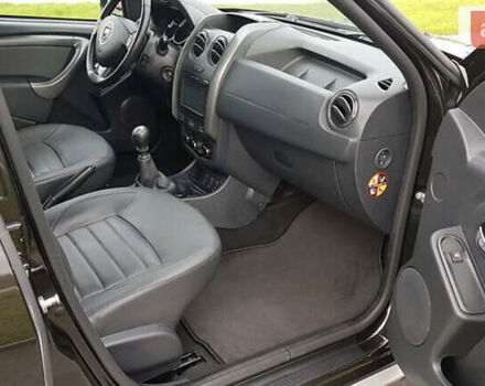 Черный Дачия Duster, объемом двигателя 1.5 л и пробегом 150 тыс. км за 11500 $, фото 21 на Automoto.ua
