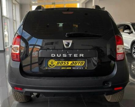 Черный Дачия Duster, объемом двигателя 0.16 л и пробегом 227 тыс. км за 10400 $, фото 3 на Automoto.ua