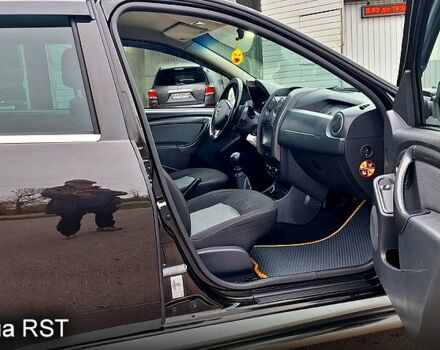 Черный Дачия Duster, объемом двигателя 1.5 л и пробегом 63 тыс. км за 13500 $, фото 9 на Automoto.ua