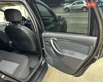 Чорний Дачія Duster, об'ємом двигуна 1.5 л та пробігом 218 тис. км за 12999 $, фото 35 на Automoto.ua