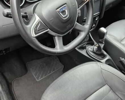 Чорний Дачія Duster, об'ємом двигуна 1.5 л та пробігом 96 тис. км за 12998 $, фото 24 на Automoto.ua