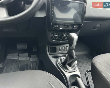 Чорний Дачія Duster, об'ємом двигуна 1.5 л та пробігом 218 тис. км за 12999 $, фото 30 на Automoto.ua