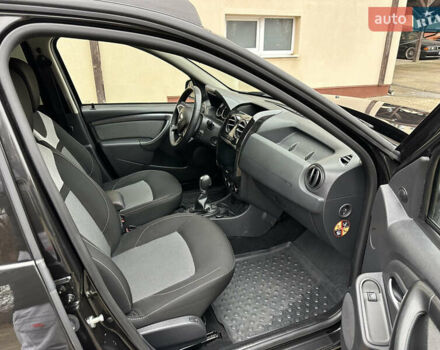Чорний Дачія Duster, об'ємом двигуна 1.5 л та пробігом 218 тис. км за 12999 $, фото 36 на Automoto.ua