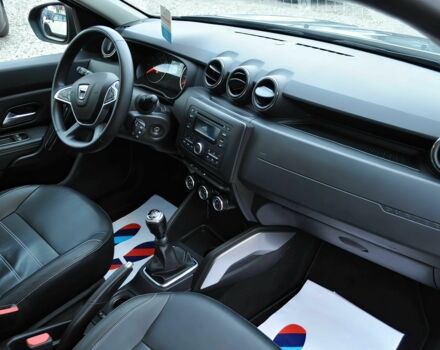 Черный Дачия Duster, объемом двигателя 1.5 л и пробегом 48 тыс. км за 4500 $, фото 11 на Automoto.ua