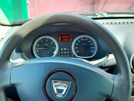 Черный Дачия Duster, объемом двигателя 1.6 л и пробегом 143 тыс. км за 8500 $, фото 1 на Automoto.ua