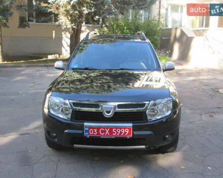 Черный Дачия Duster, объемом двигателя 1.6 л и пробегом 174 тыс. км за 8400 $, фото 1 на Automoto.ua