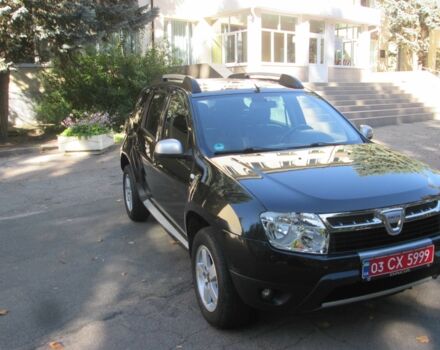 Черный Дачия Duster, объемом двигателя 1.6 л и пробегом 174 тыс. км за 8400 $, фото 1 на Automoto.ua