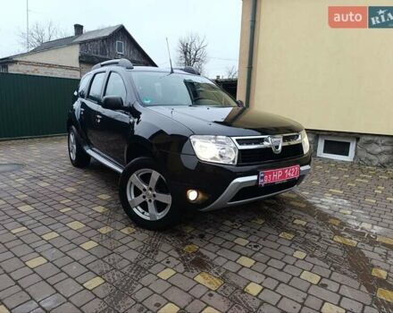 Черный Дачия Duster, объемом двигателя 1.6 л и пробегом 239 тыс. км за 8800 $, фото 1 на Automoto.ua