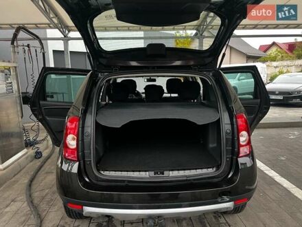 Черный Дачия Duster, объемом двигателя 1.5 л и пробегом 150 тыс. км за 8600 $, фото 1 на Automoto.ua