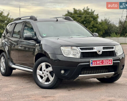 Черный Дачия Duster, объемом двигателя 1.5 л и пробегом 180 тыс. км за 9150 $, фото 1 на Automoto.ua