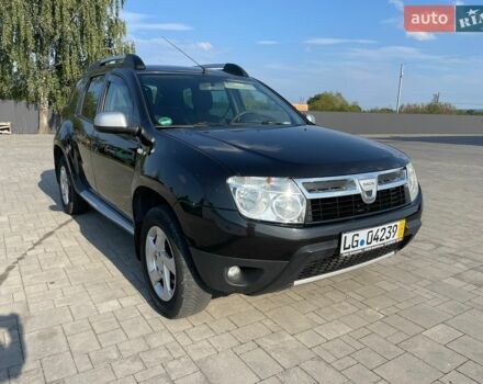 Черный Дачия Duster, объемом двигателя 1.5 л и пробегом 153 тыс. км за 8900 $, фото 1 на Automoto.ua