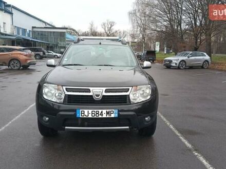 Черный Дачия Duster, объемом двигателя 1.6 л и пробегом 240 тыс. км за 8000 $, фото 1 на Automoto.ua