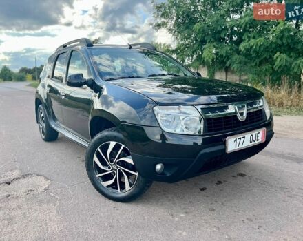 Чорний Дачія Duster, об'ємом двигуна 1.6 л та пробігом 211 тис. км за 8800 $, фото 1 на Automoto.ua