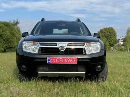 Черный Дачия Duster, объемом двигателя 1.6 л и пробегом 160 тыс. км за 7950 $, фото 1 на Automoto.ua