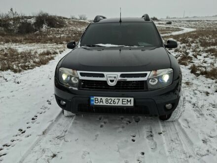 Черный Дачия Duster, объемом двигателя 1.5 л и пробегом 220 тыс. км за 8800 $, фото 1 на Automoto.ua