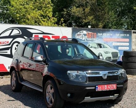Черный Дачия Duster, объемом двигателя 1.6 л и пробегом 142 тыс. км за 11900 $, фото 1 на Automoto.ua