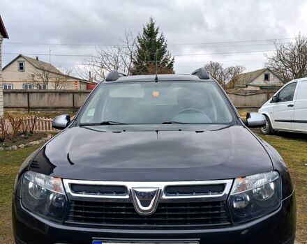 Черный Дачия Duster, объемом двигателя 1.5 л и пробегом 280 тыс. км за 9500 $, фото 1 на Automoto.ua