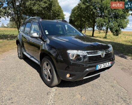 Черный Дачия Duster, объемом двигателя 1.5 л и пробегом 144 тыс. км за 10300 $, фото 1 на Automoto.ua