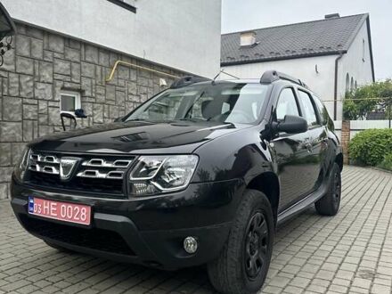 Черный Дачия Duster, объемом двигателя 1.2 л и пробегом 149 тыс. км за 7900 $, фото 1 на Automoto.ua