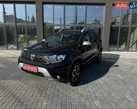Черный Дачия Duster, объемом двигателя 1.6 л и пробегом 163 тыс. км за 14850 $, фото 1 на Automoto.ua