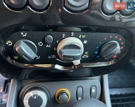 Коричневый Дачия Duster, объемом двигателя 1.46 л и пробегом 187 тыс. км за 8800 $, фото 29 на Automoto.ua