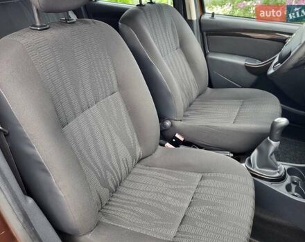 Коричневый Дачия Duster, объемом двигателя 1.6 л и пробегом 197 тыс. км за 9100 $, фото 49 на Automoto.ua
