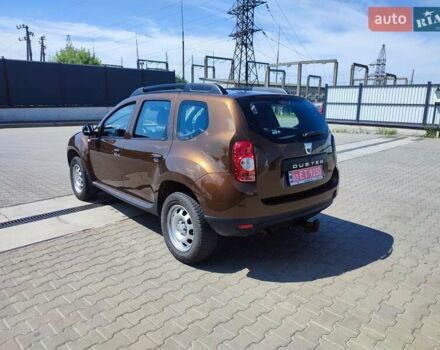 Коричневый Дачия Duster, объемом двигателя 1.6 л и пробегом 281 тыс. км за 8900 $, фото 5 на Automoto.ua