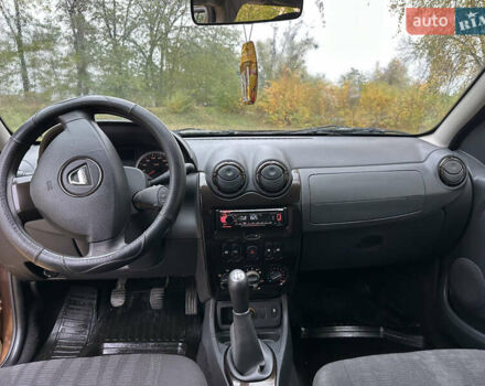 Дачія Duster 2011 у Звенигородка на Automoto.ua Коричневий Дачія Duster, об'ємом двигуна 1.6 л та пробігом 225 тис. км за 6950 $, фото 11 на Automoto.ua