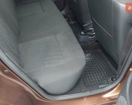 Коричневый Дачия Duster, объемом двигателя 1.6 л и пробегом 225 тыс. км за 7900 $, фото 21 на Automoto.ua