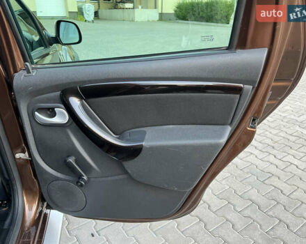 Коричневый Дачия Duster, объемом двигателя 1.6 л и пробегом 154 тыс. км за 8650 $, фото 57 на Automoto.ua