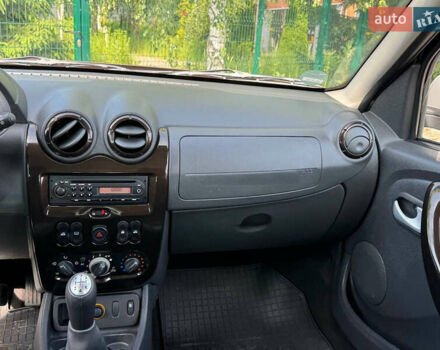 Коричневый Дачия Duster, объемом двигателя 1.6 л и пробегом 167 тыс. км за 8200 $, фото 40 на Automoto.ua