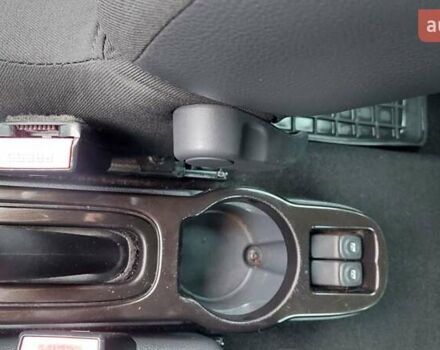 Коричневый Дачия Duster, объемом двигателя 1.6 л и пробегом 225 тыс. км за 7900 $, фото 20 на Automoto.ua