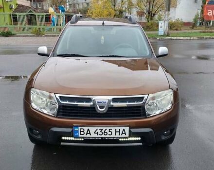 Коричневый Дачия Duster, объемом двигателя 1.6 л и пробегом 225 тыс. км за 7900 $, фото 12 на Automoto.ua