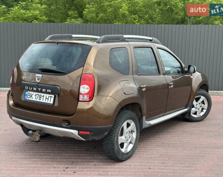 Коричневый Дачия Duster, объемом двигателя 1.6 л и пробегом 266 тыс. км за 7500 $, фото 3 на Automoto.ua