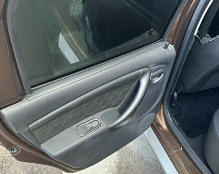 Коричневый Дачия Duster, объемом двигателя 1.6 л и пробегом 189 тыс. км за 9000 $, фото 34 на Automoto.ua