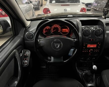 Коричневый Дачия Duster, объемом двигателя 1.6 л и пробегом 187 тыс. км за 10400 $, фото 12 на Automoto.ua